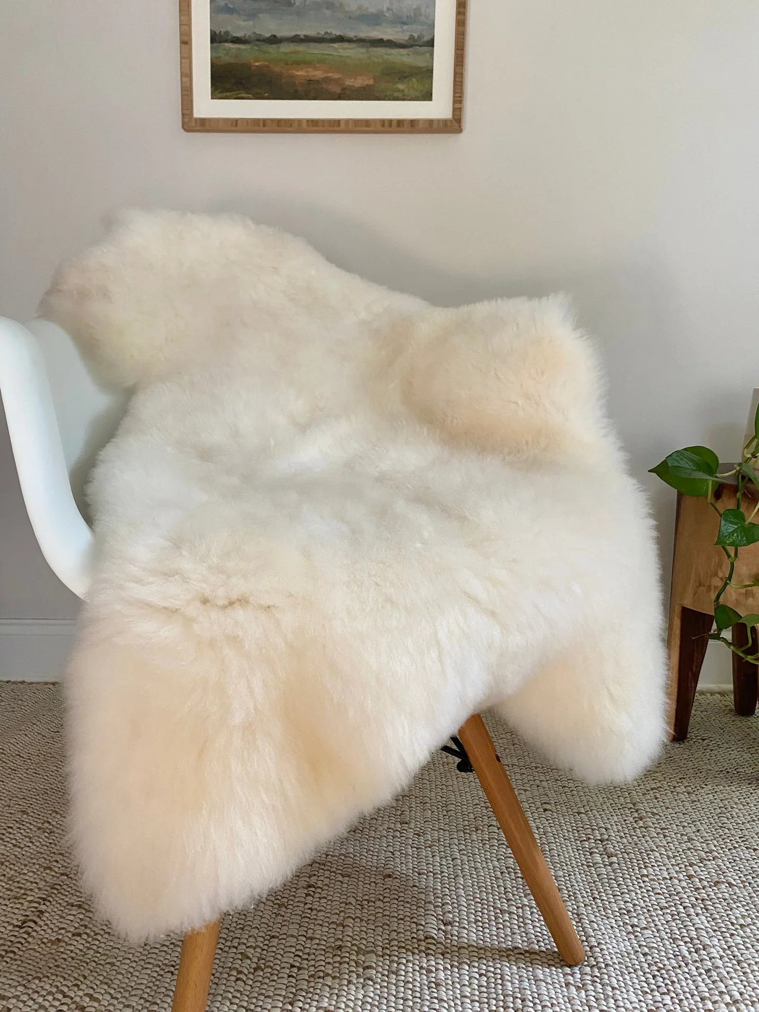 Classic Ivory Sheepskin - Image 6