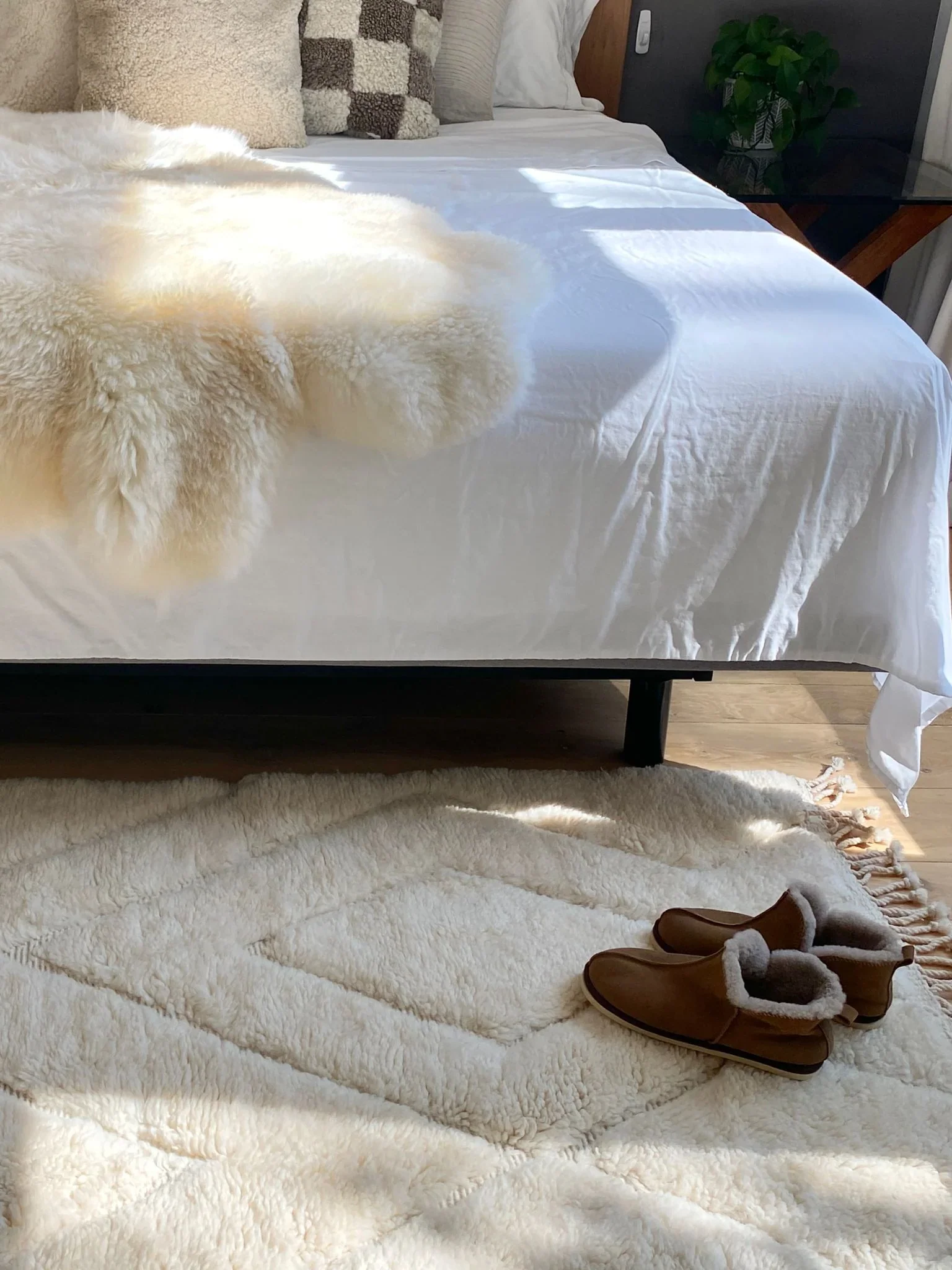 Extra Roomy Genuine Sheepskin Slipper - Image 8