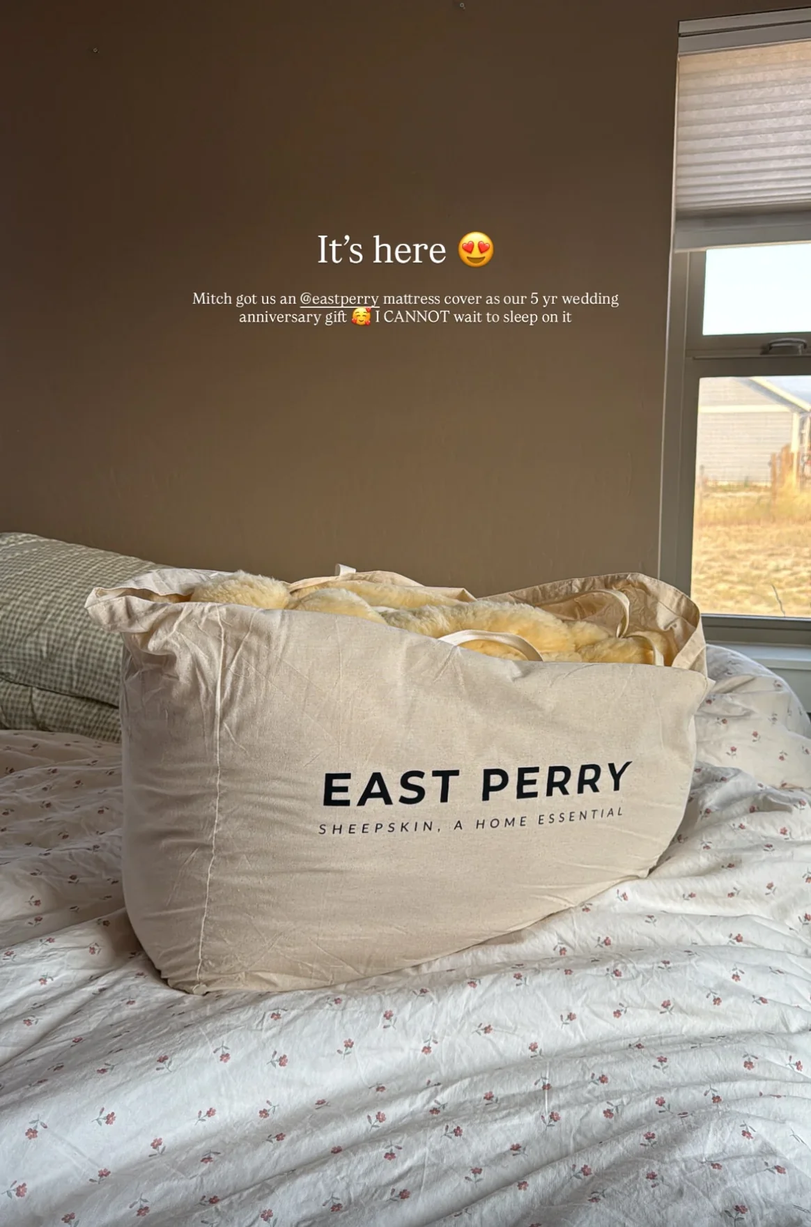Medical Grade Sheepskin Mattress Cover - Image 8