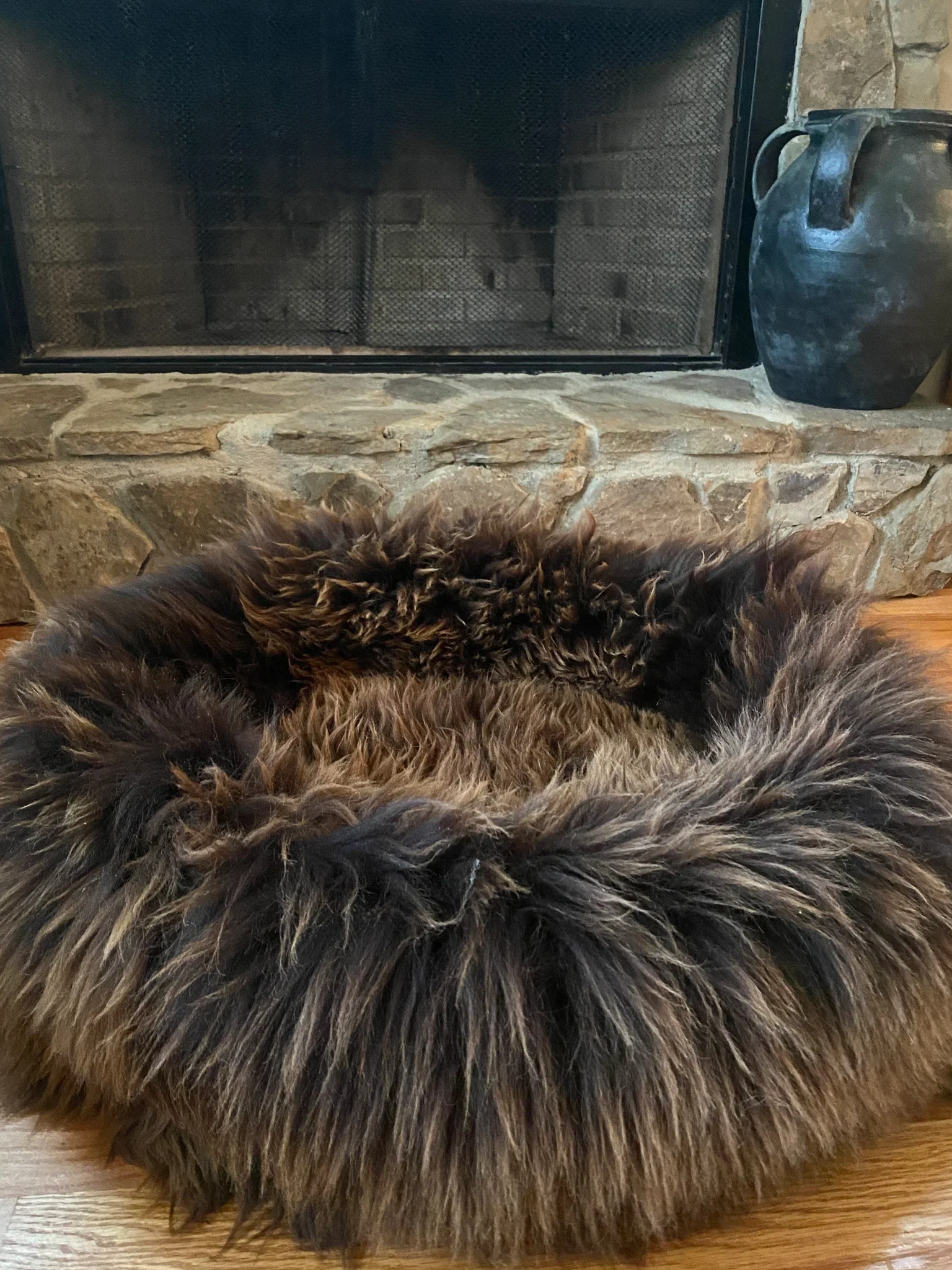 The Snug in Brown, Medium - Image 4