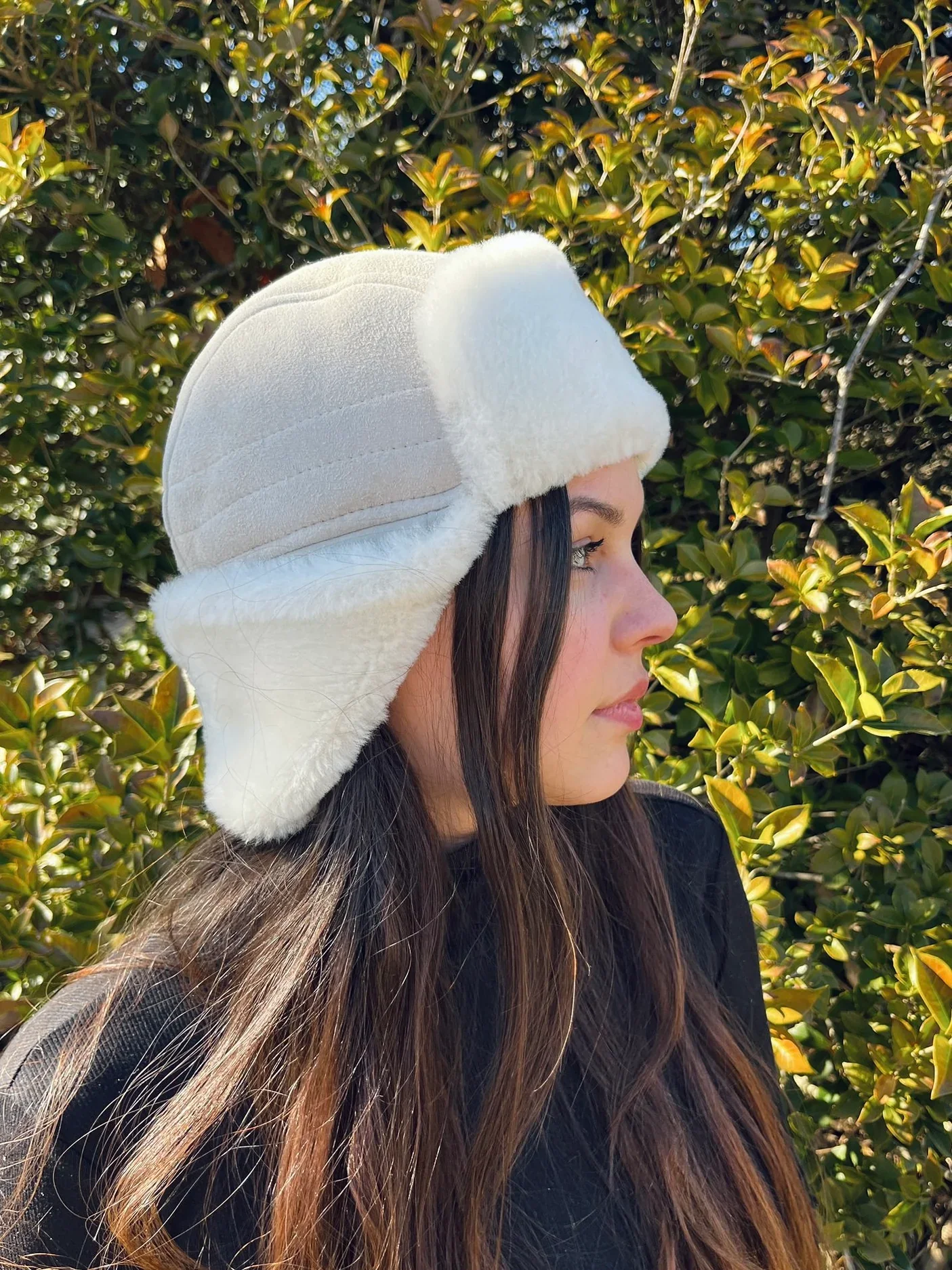 Sheepskin and Leather Pilot Hat in Cream - Image 6