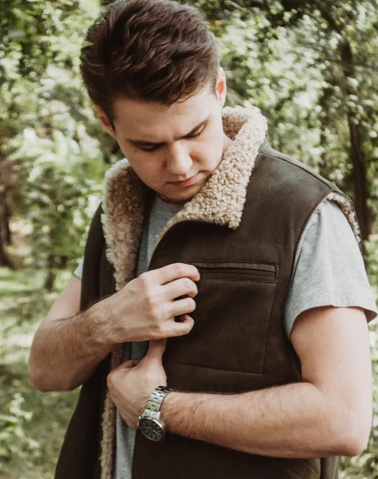 Shearling Sheepskin Mens Vest in Forest Green - Image 5
