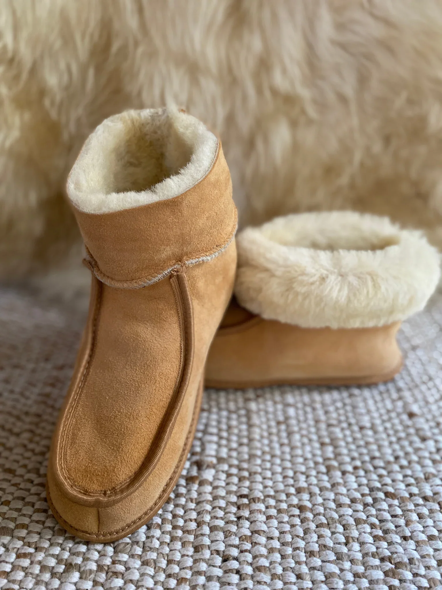 Terra Slipper: Sheepskin Minimalist Footwear - Image 4