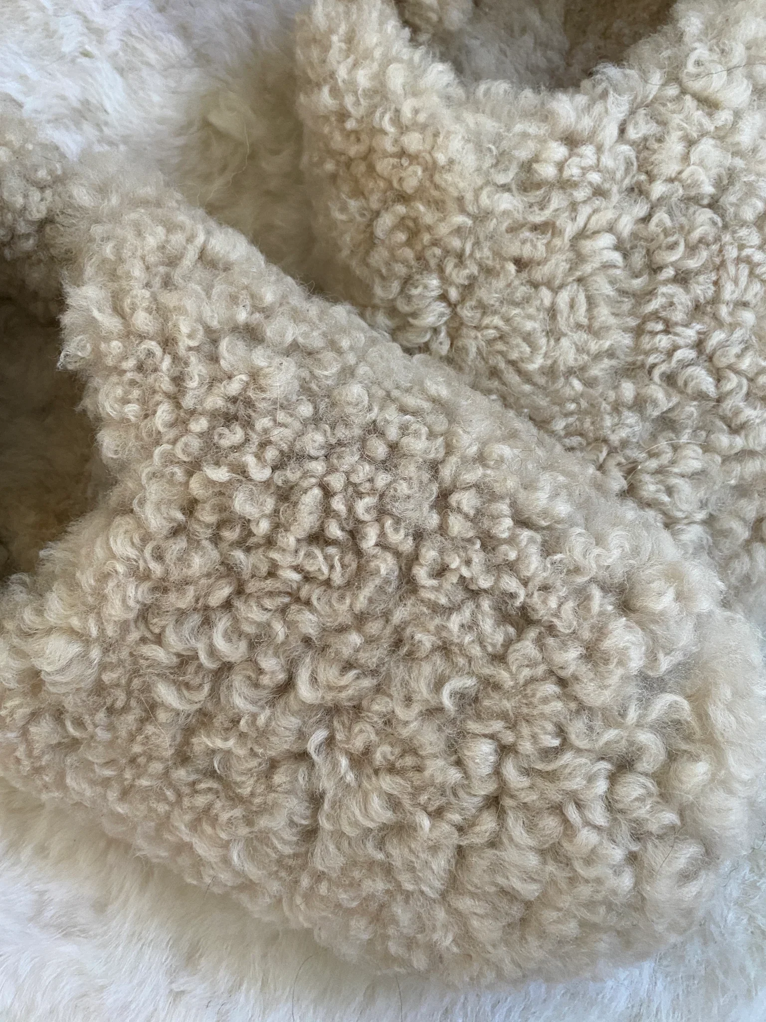 THE EVERYDAY SLIP-ON: TAN SHEARLING SHEEPSKIN - Image 7